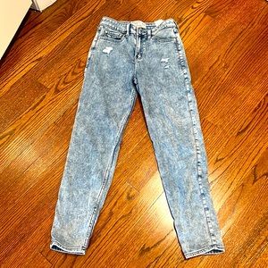 Abercrombie high-rise girlfriend Jean
